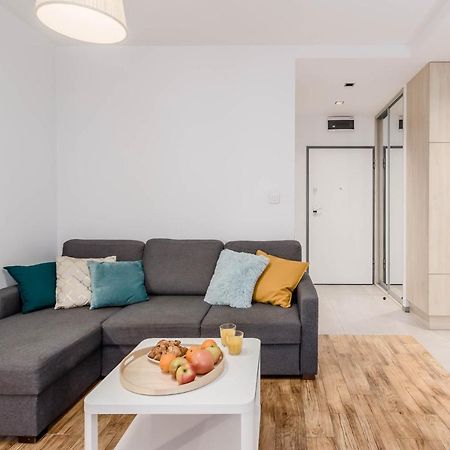 Chill Apartments Wola Center 华沙 外观 照片