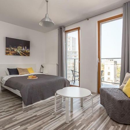 Chill Apartments Wola Center 华沙 外观 照片