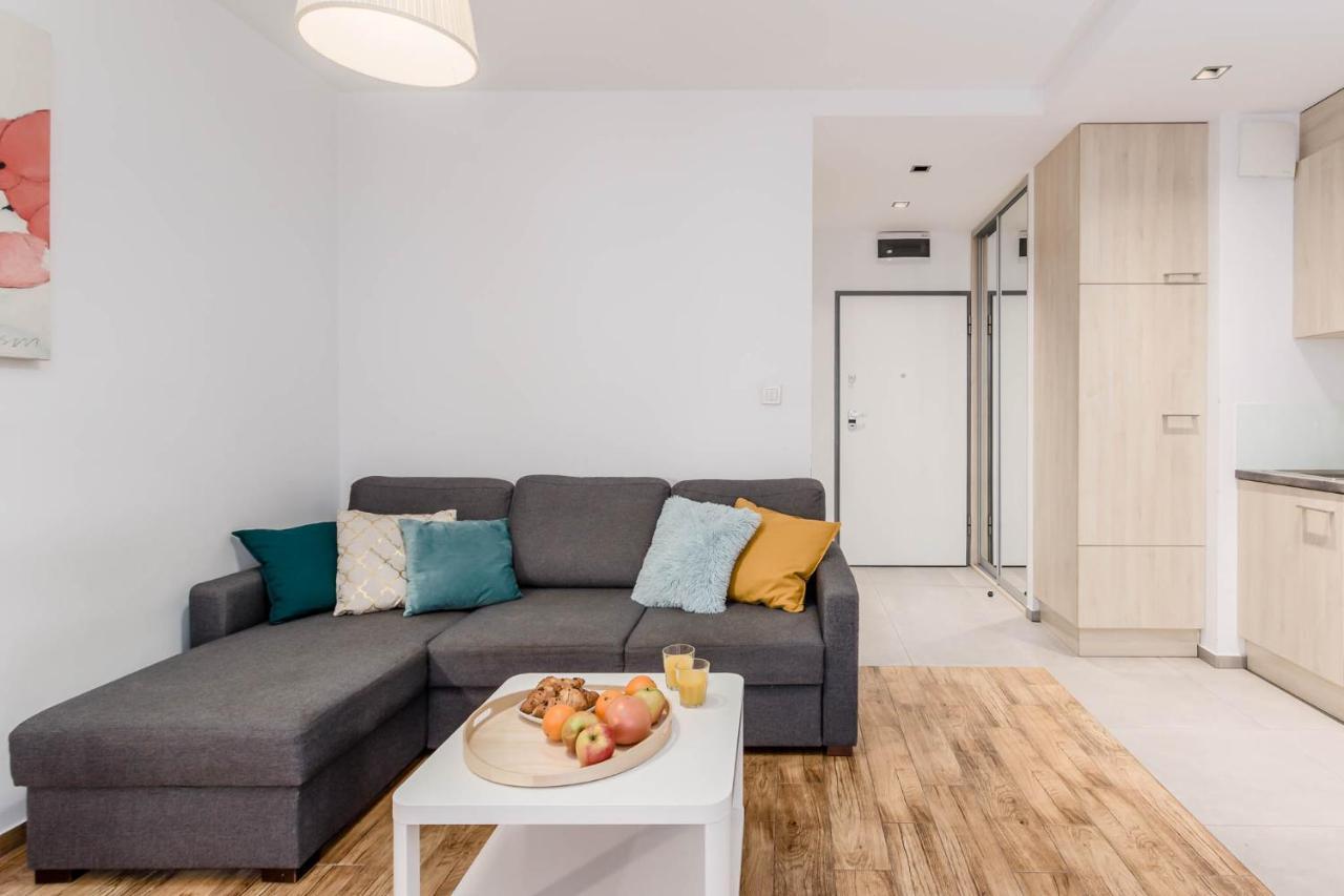 Chill Apartments Wola Center 华沙 外观 照片