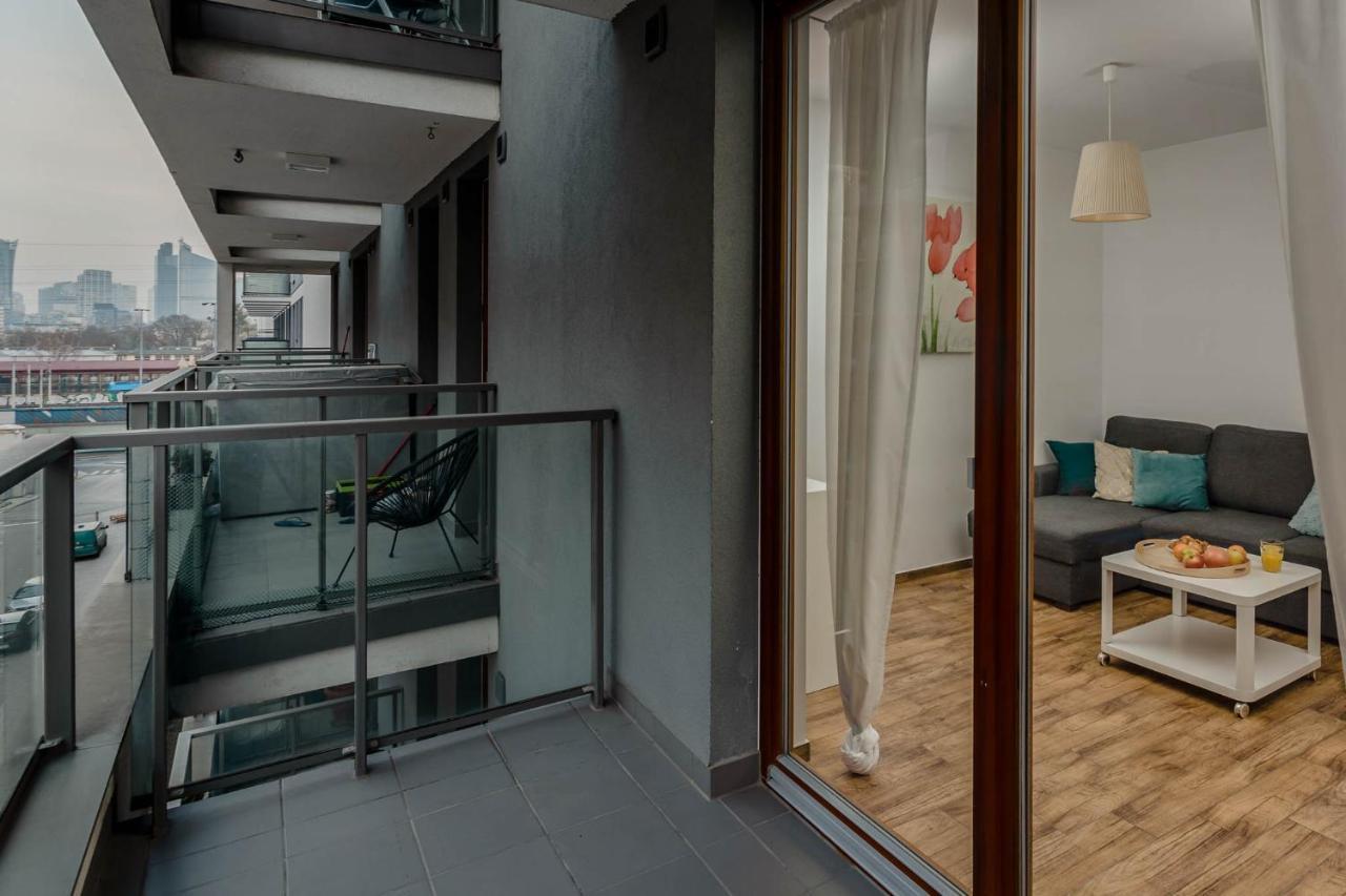 Chill Apartments Wola Center 华沙 外观 照片