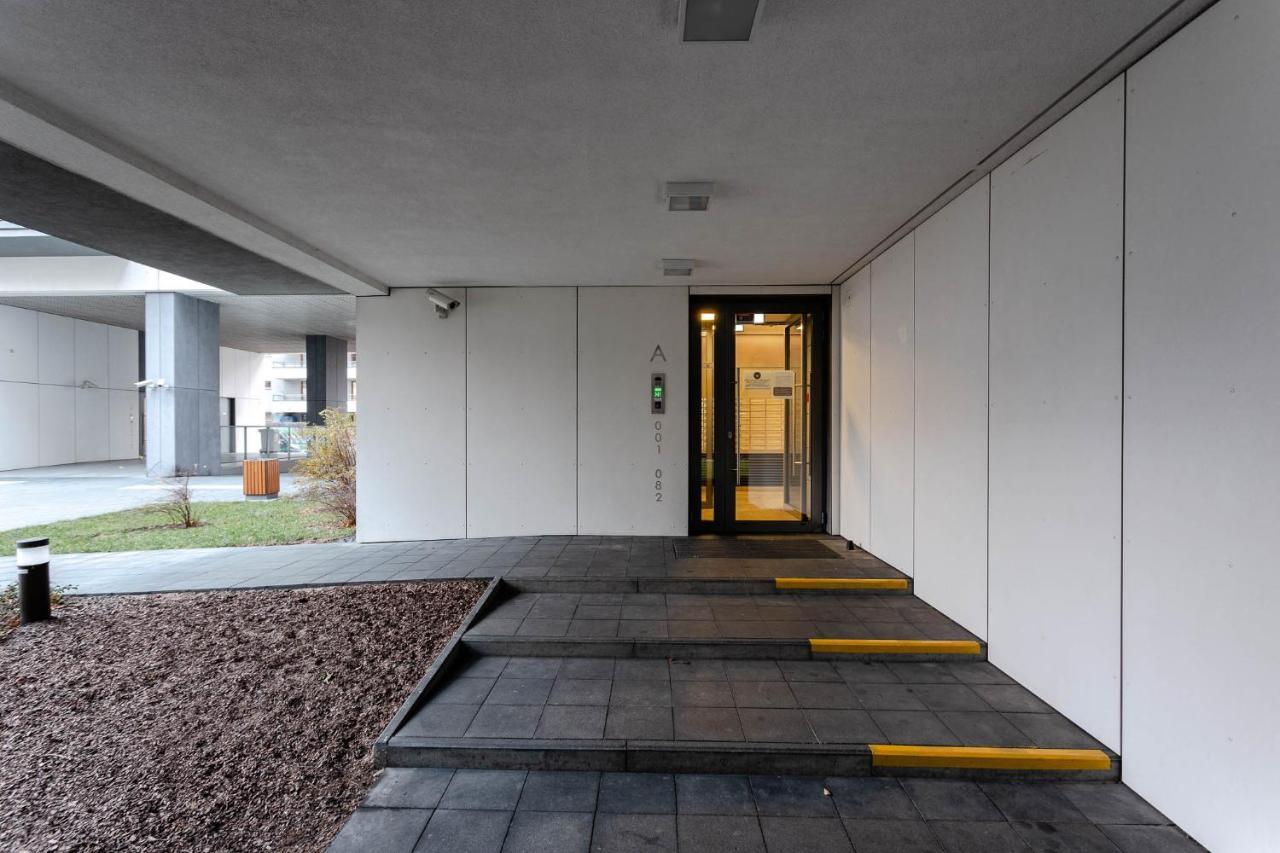 Chill Apartments Wola Center 华沙 外观 照片