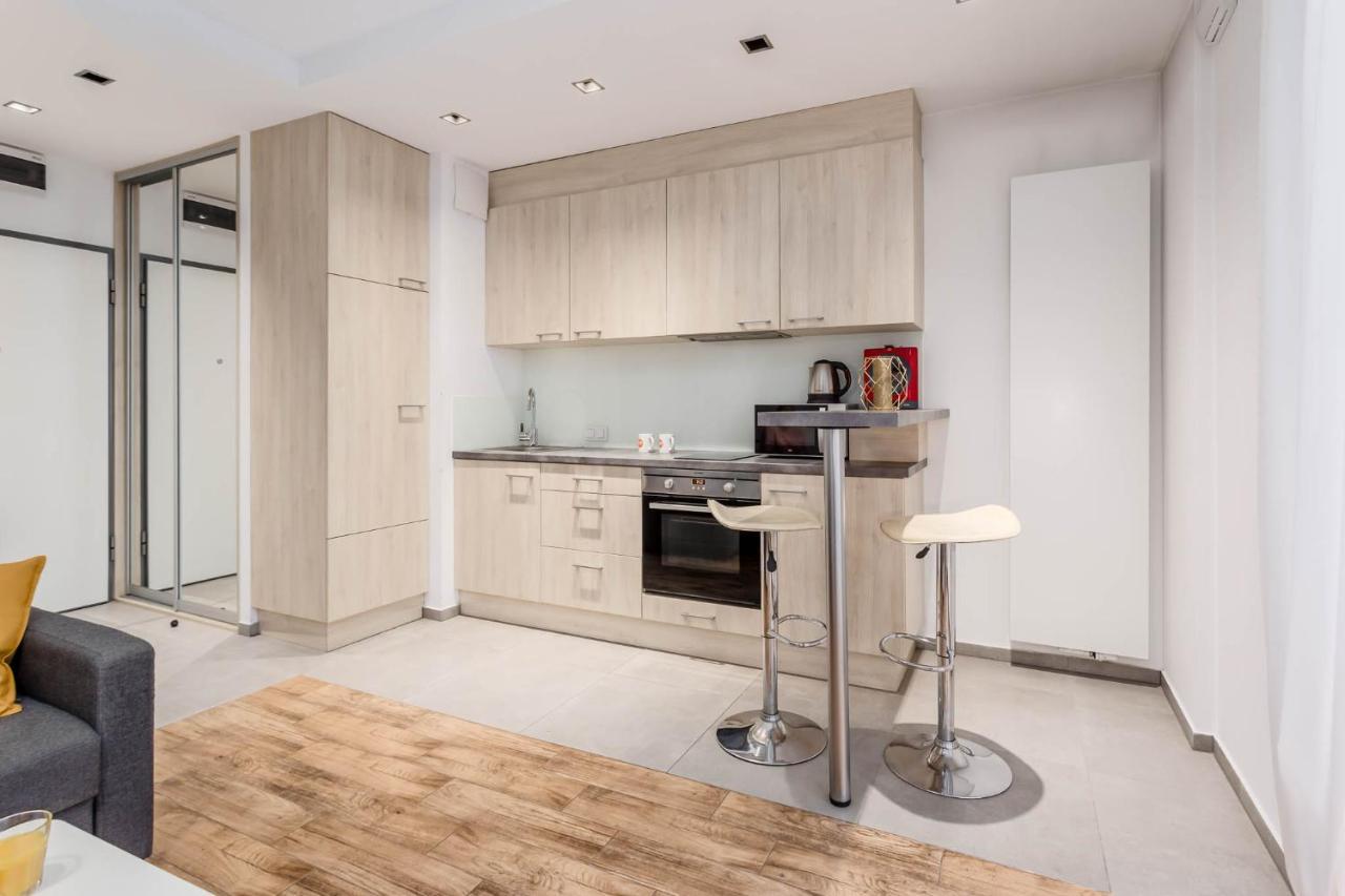 Chill Apartments Wola Center 华沙 外观 照片