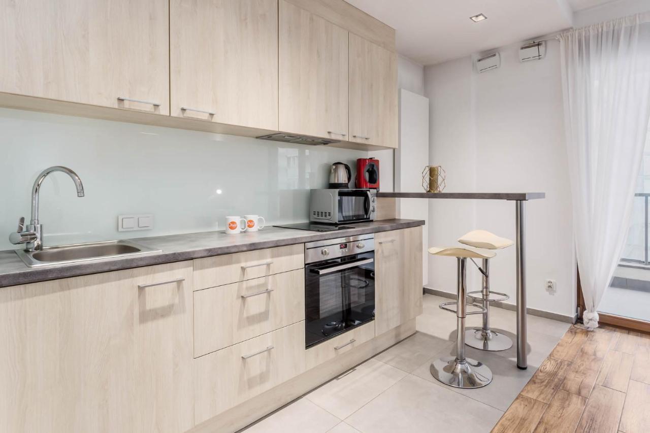 Chill Apartments Wola Center 华沙 外观 照片