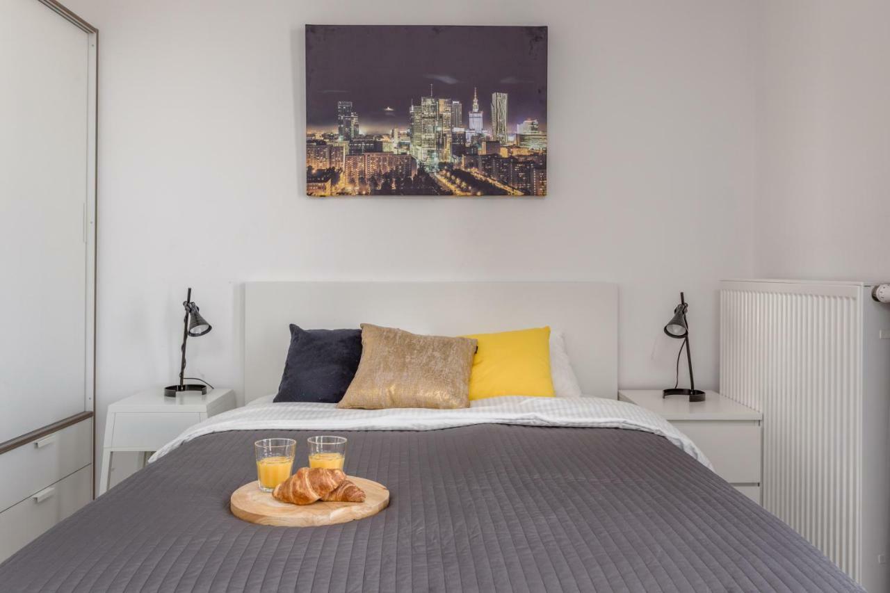 Chill Apartments Wola Center 华沙 外观 照片